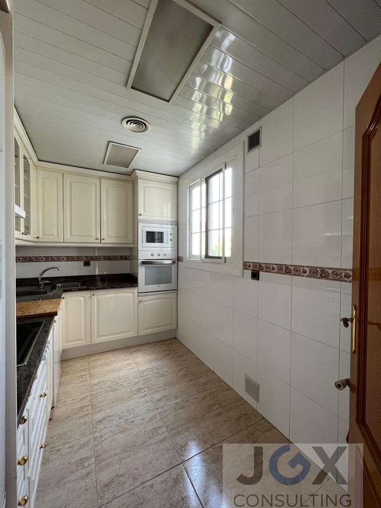 For sale of flat in Badalona