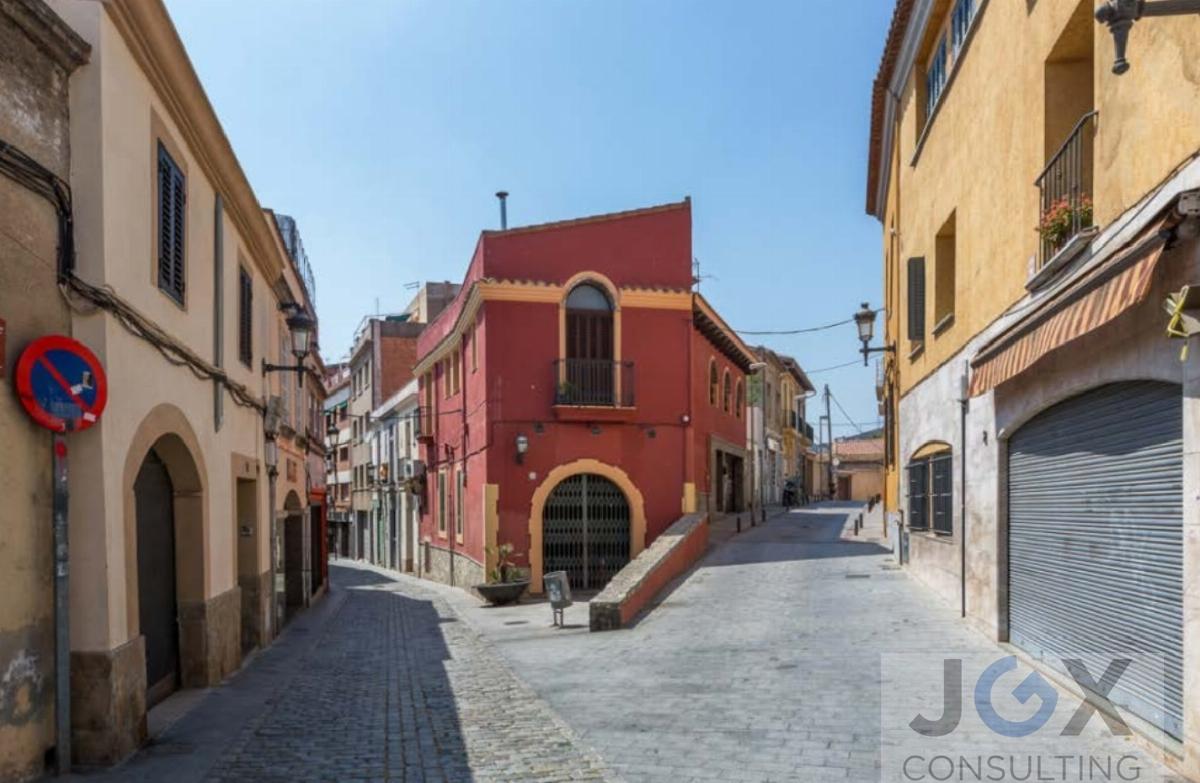 Venta de edificio en Santa Coloma de Gramanet