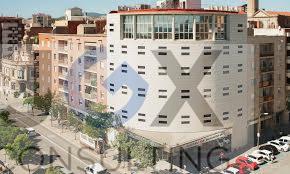 For sale of building in Badalona