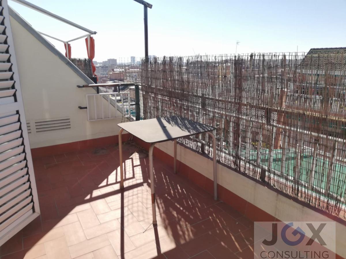 For rent of penthouse in Barcelona