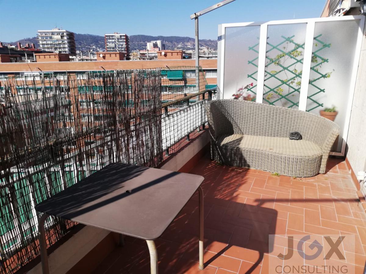 For rent of penthouse in Barcelona