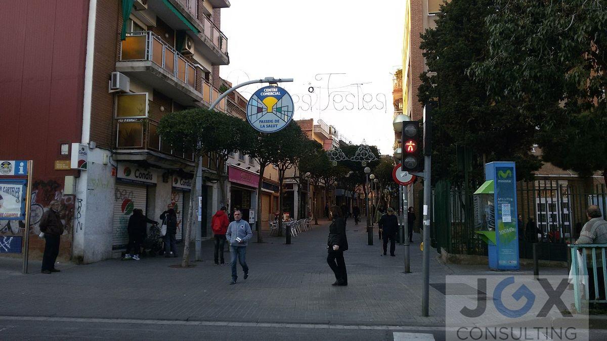 For sale of land in Badalona