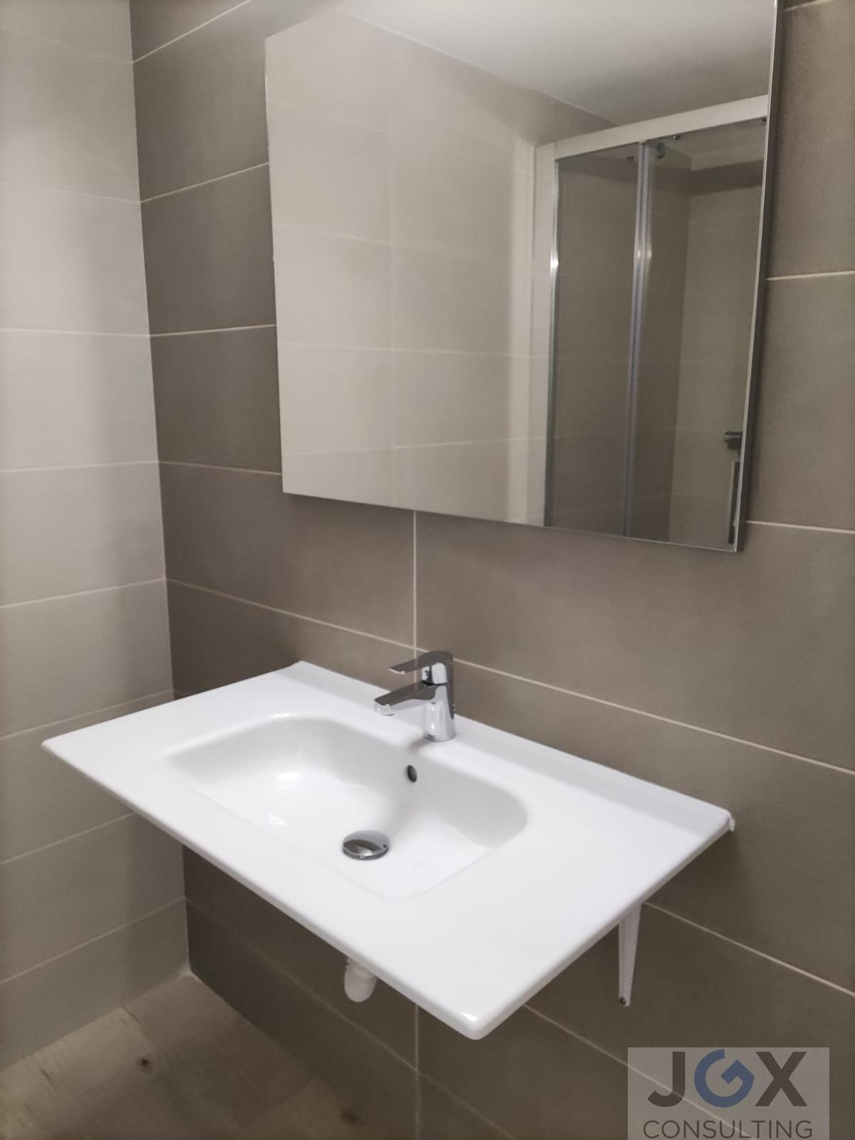For rent of building in Calella