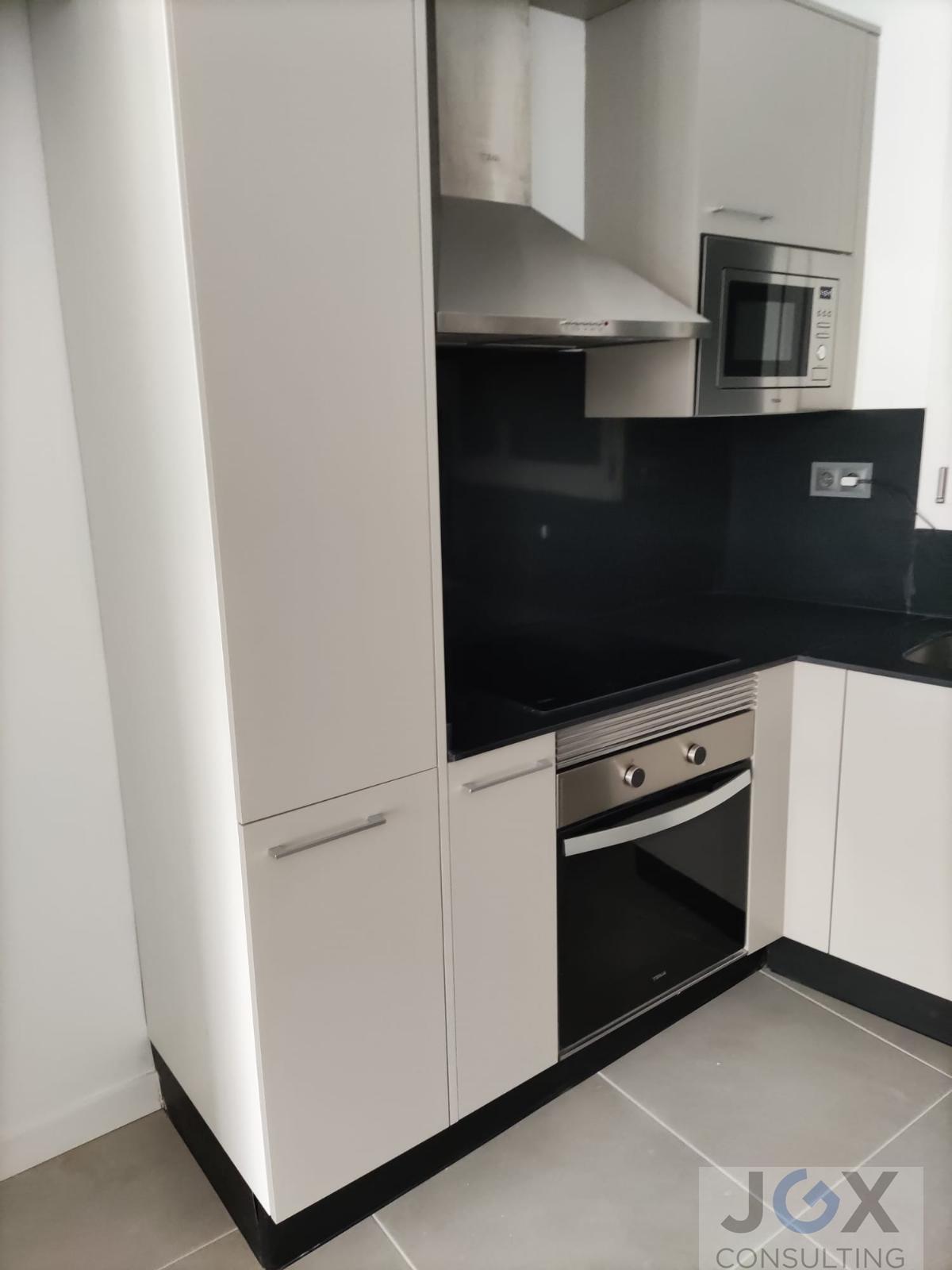 For rent of building in Calella