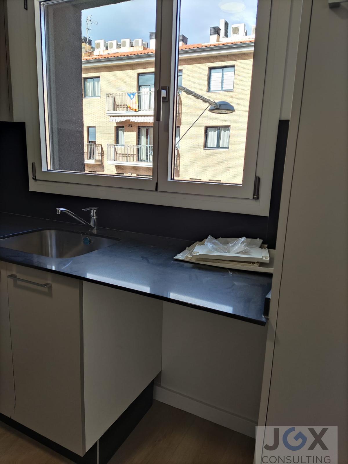 For rent of building in Calella