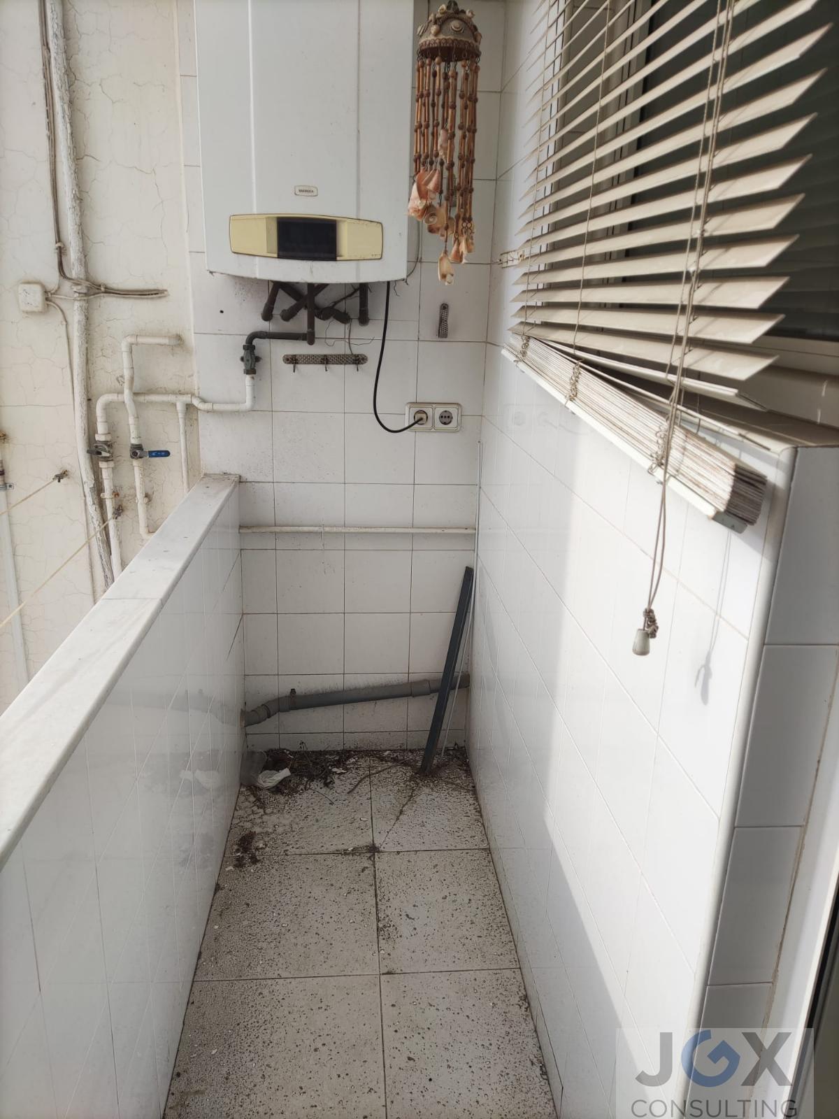 For sale of flat in Badalona