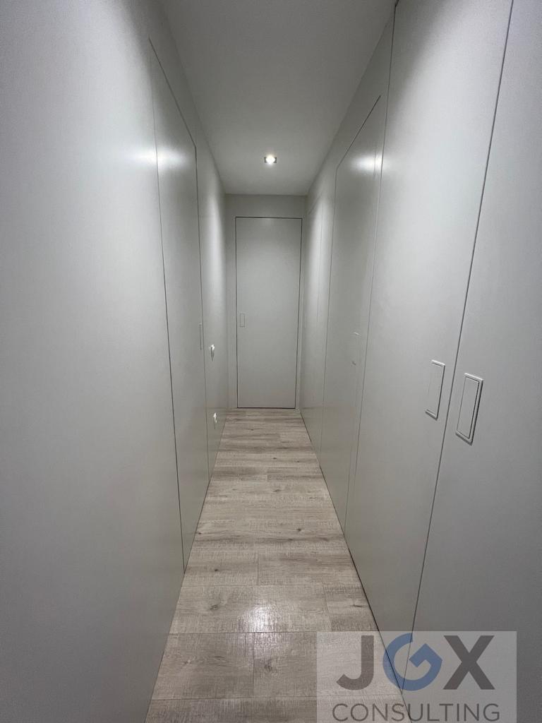 For sale of flat in Badalona