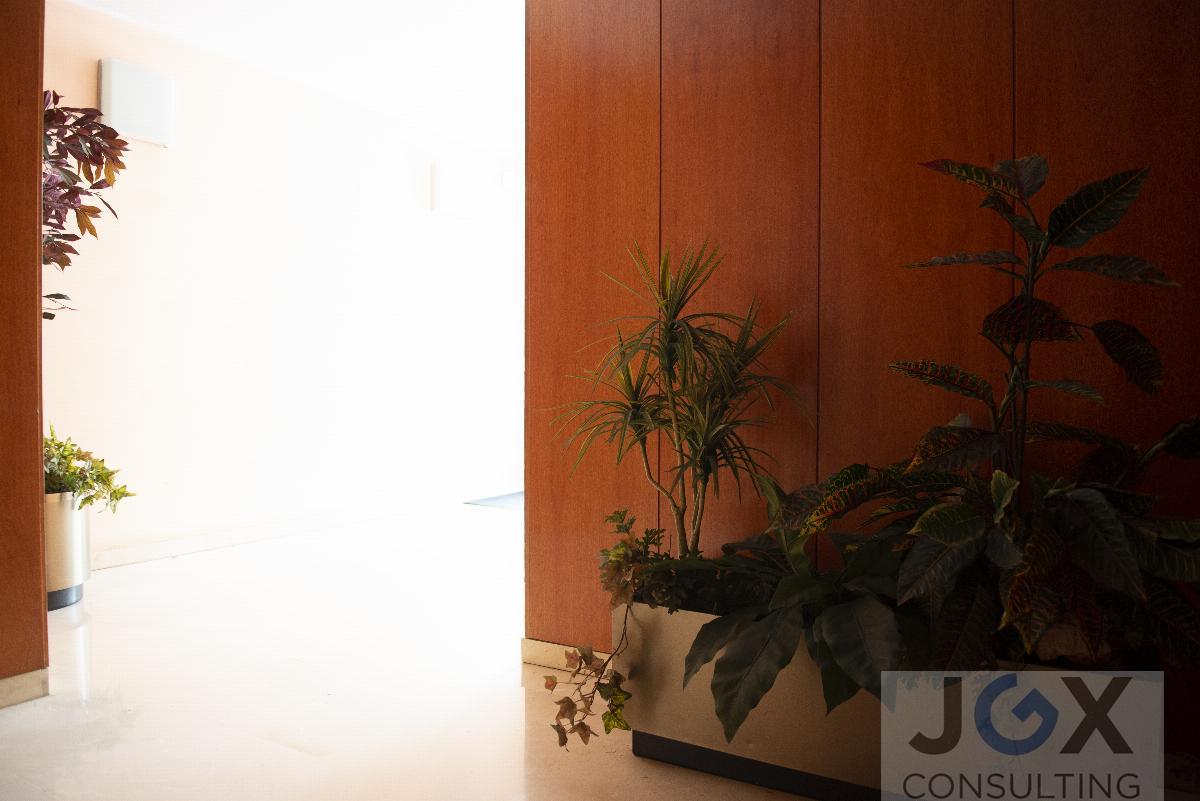 For sale of ground floor in Badalona