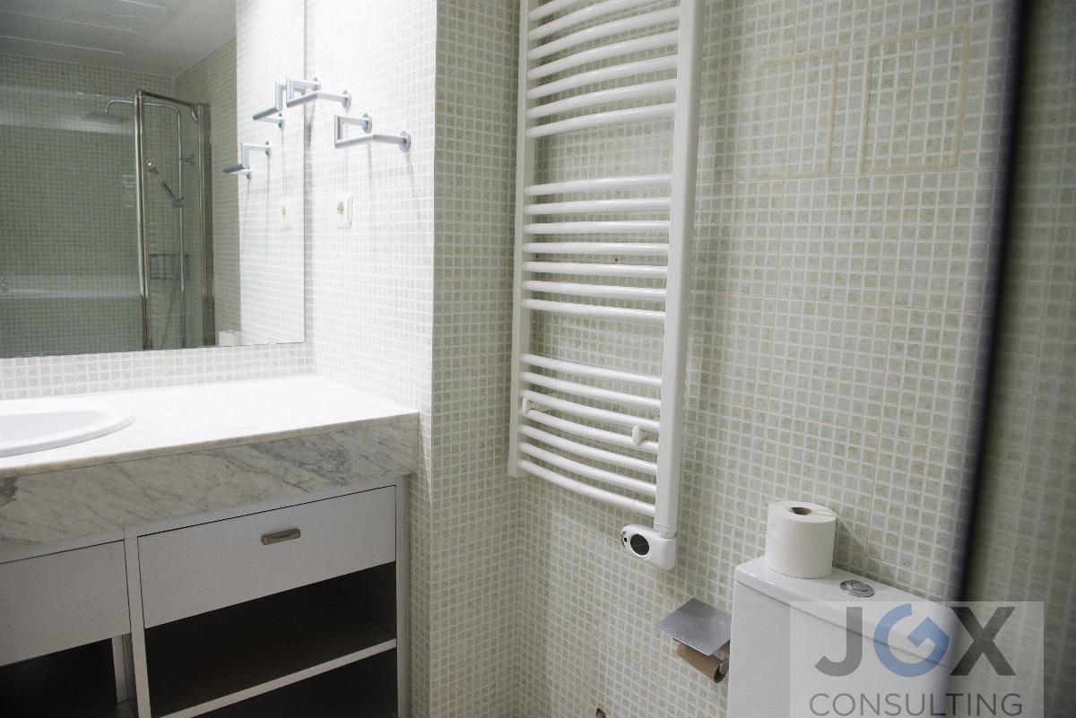 For sale of ground floor in Badalona