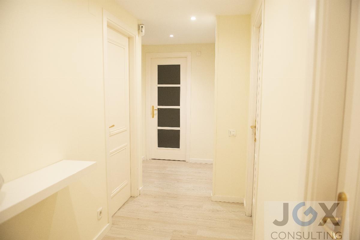For sale of ground floor in Badalona