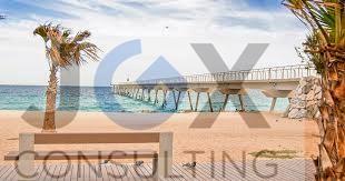 For sale of land in Badalona
