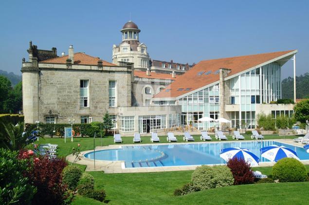 For sale of hotel in Mondariz