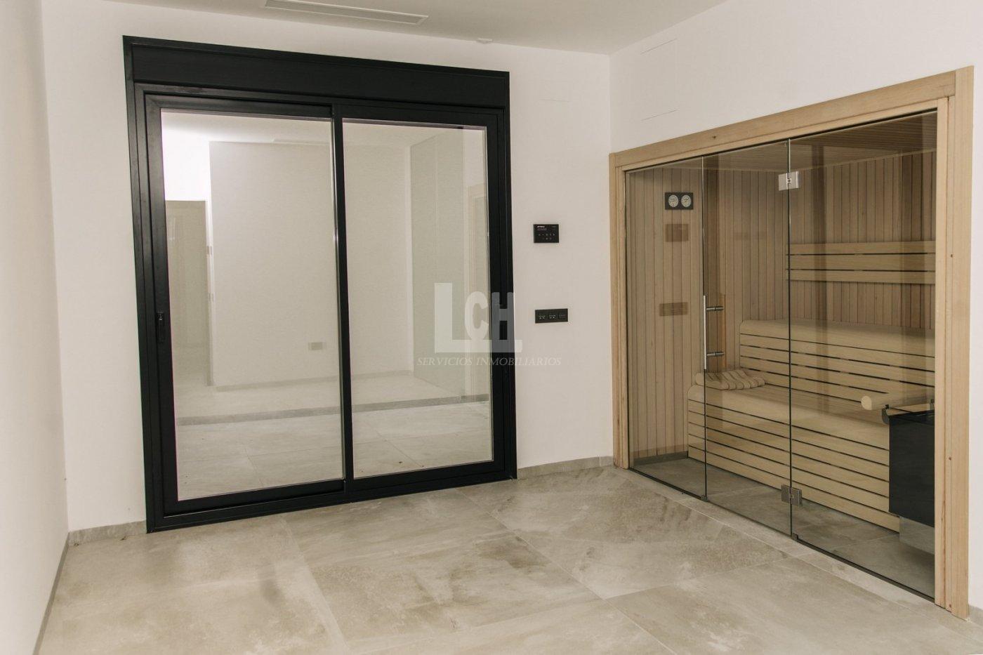 For sale of villa in Rojales