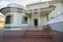 For sale of villa in Torrevieja