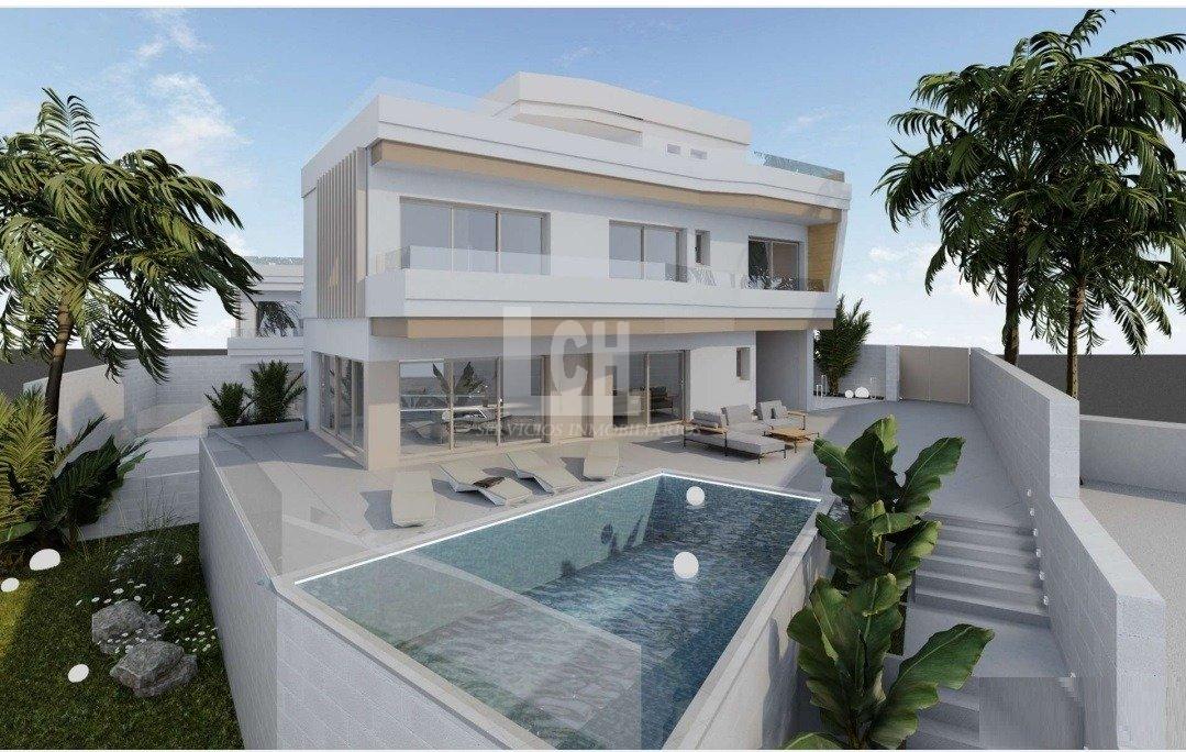 Zu verkaufen von villa in
 Orihuela costa