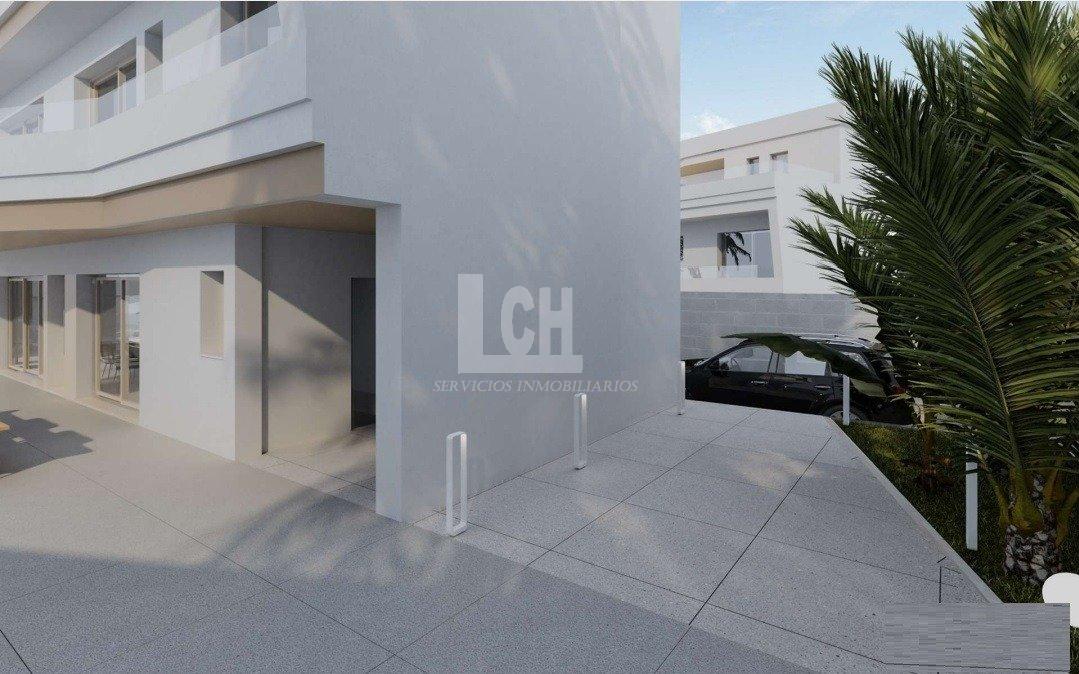 Zu verkaufen von villa in
 Orihuela costa