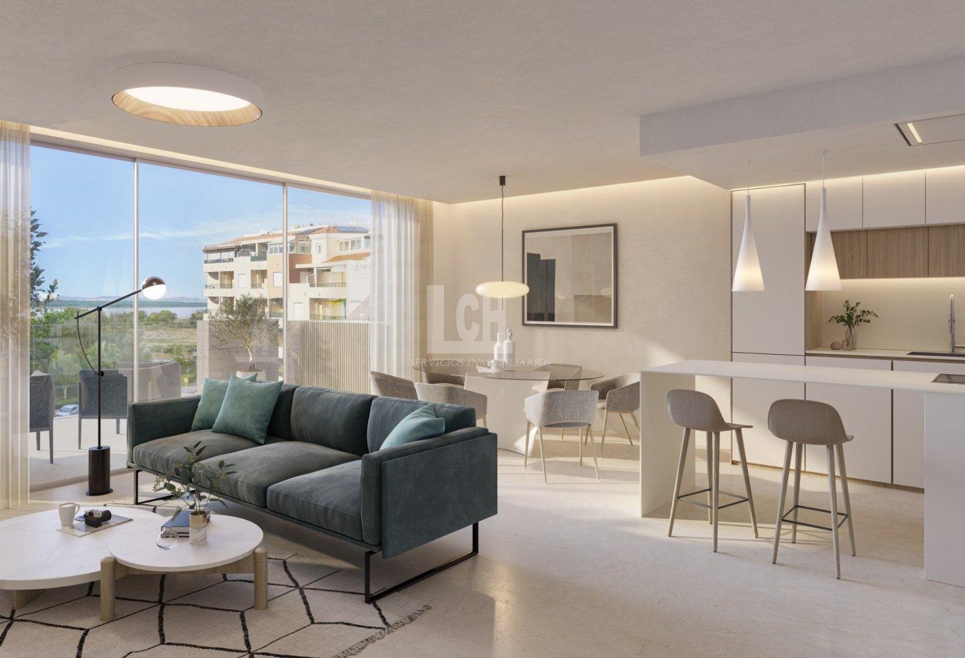 For sale of penthouse in Torrevieja