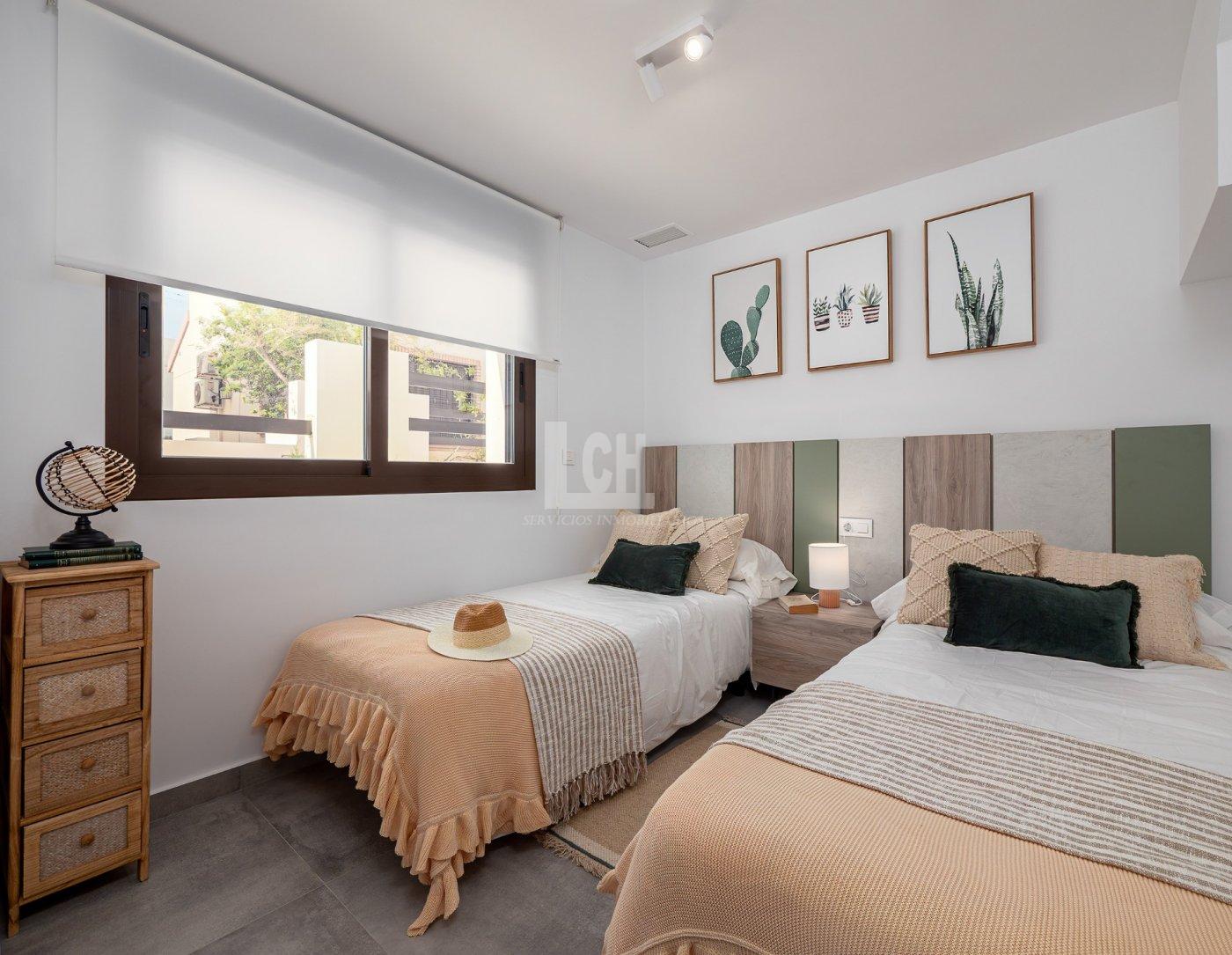 For sale of villa in Orihuela costa
