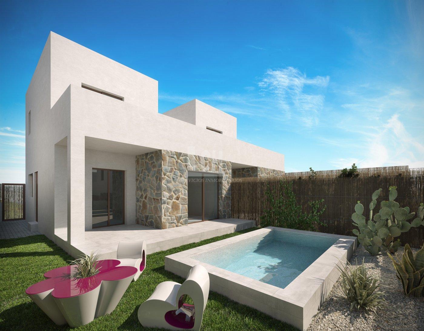 Zu verkaufen von villa in
 Orihuela costa