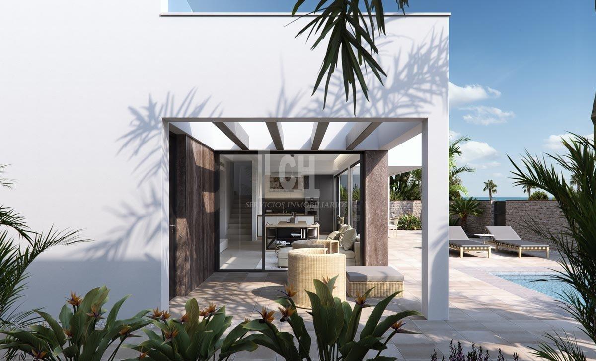 Zu verkaufen von villa in
 Pilar de la horadada