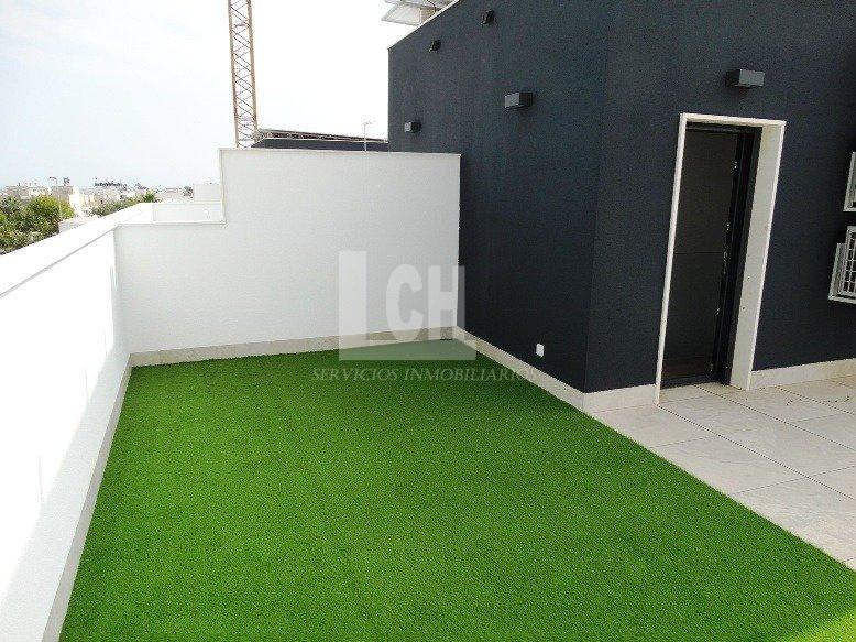 For sale of villa in Pilar de la horadada