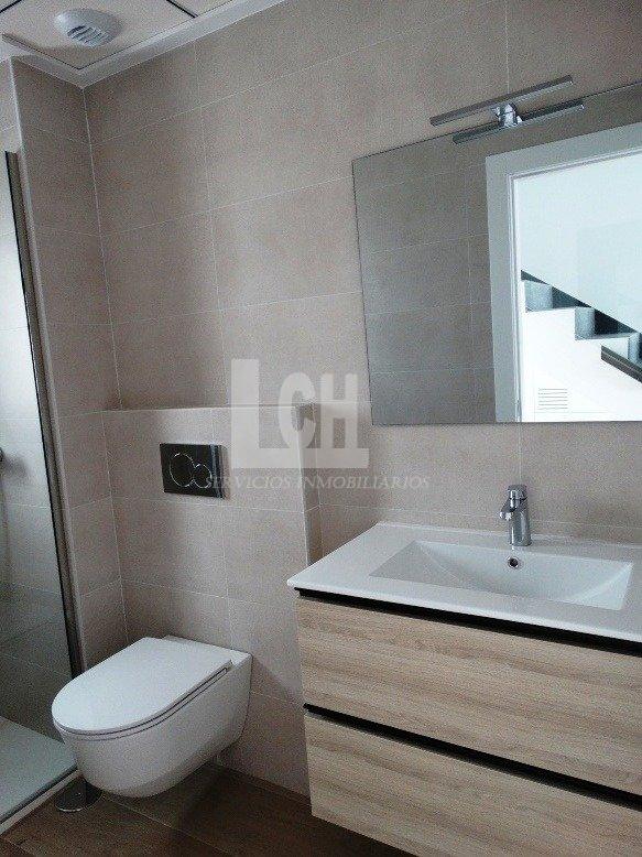 For sale of villa in Pilar de la horadada