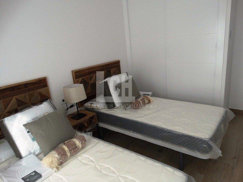 For sale of villa in Pilar de la horadada
