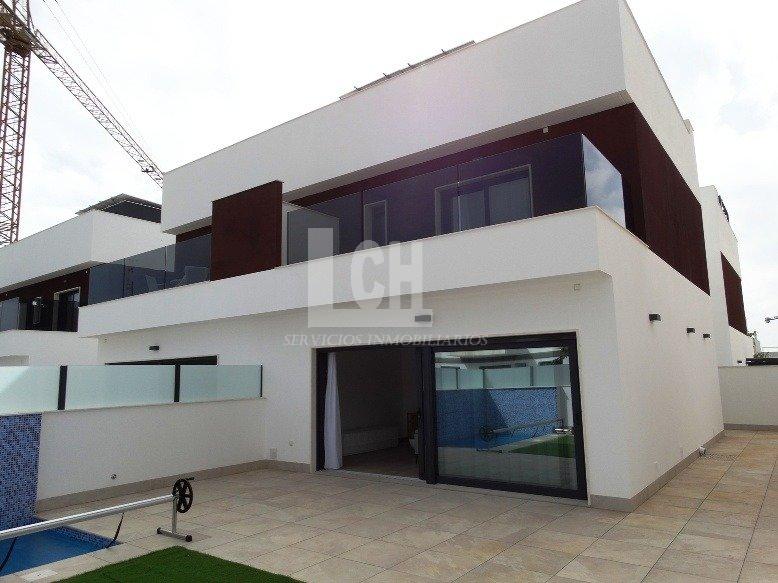 Vente de villa dans Pilar de la horadada