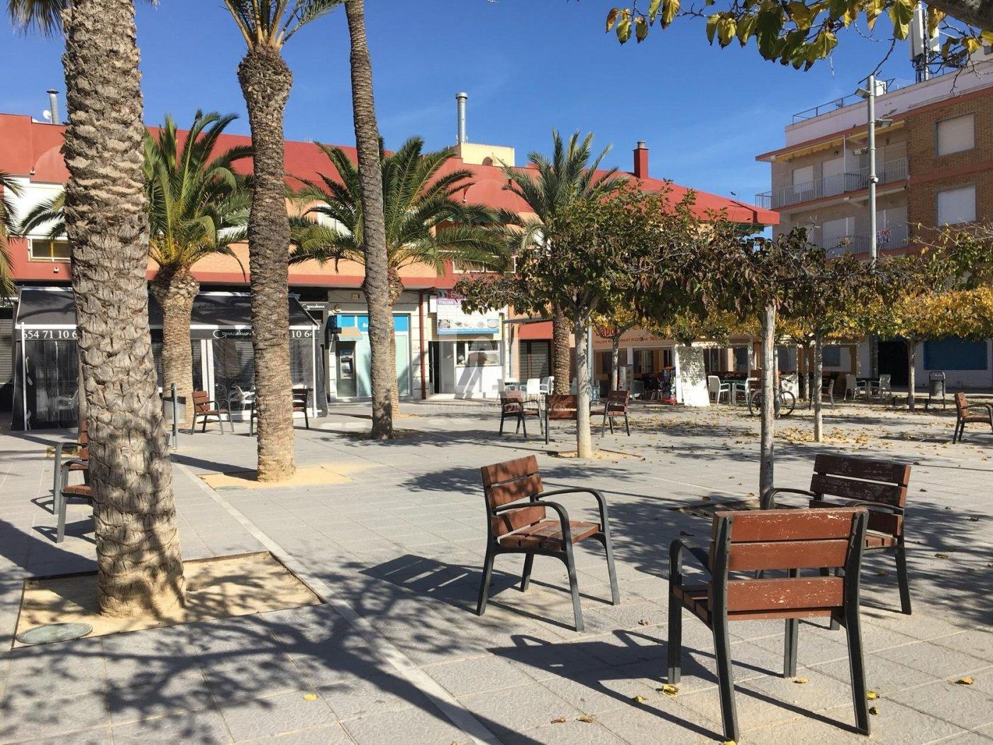 For sale of villa in Pilar de la horadada