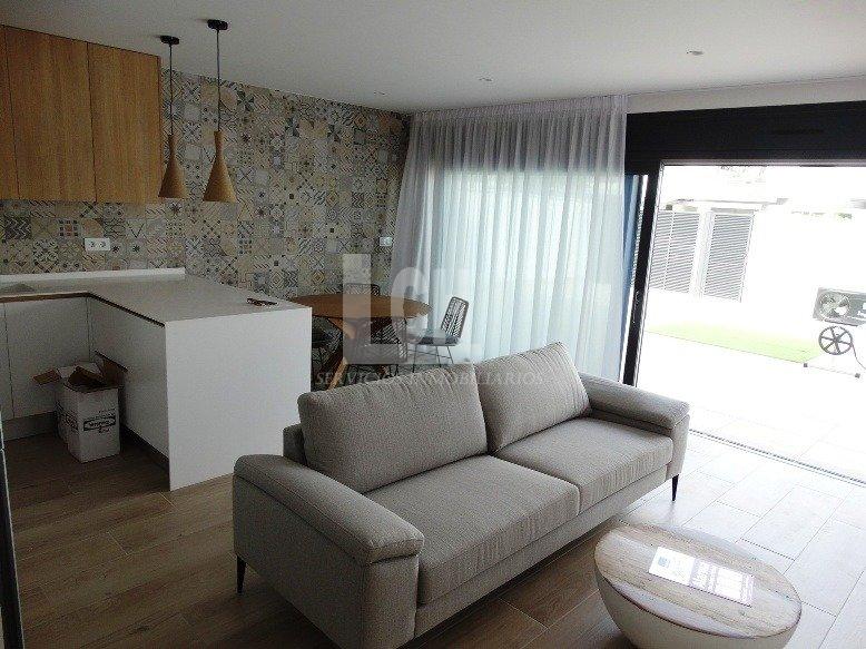 For sale of villa in Pilar de la horadada