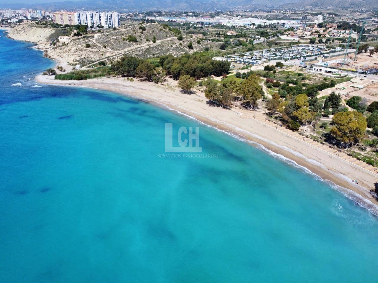 Zu verkaufen von penthouse in
 Villajoyosa