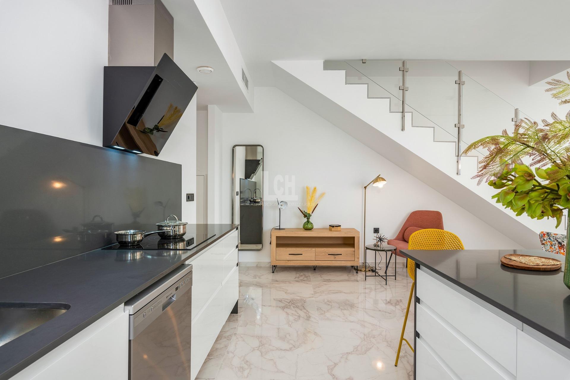 Zu verkaufen von villa in
 Benijófar