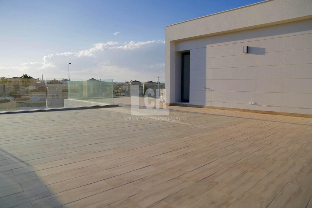 For sale of villa in Orihuela costa