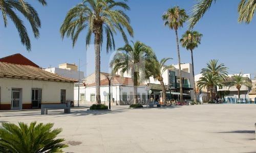 Zu verkaufen von villa in
 Algorfa