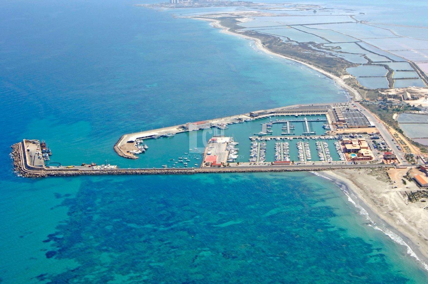 Venta de villa en San pedro del pinatar