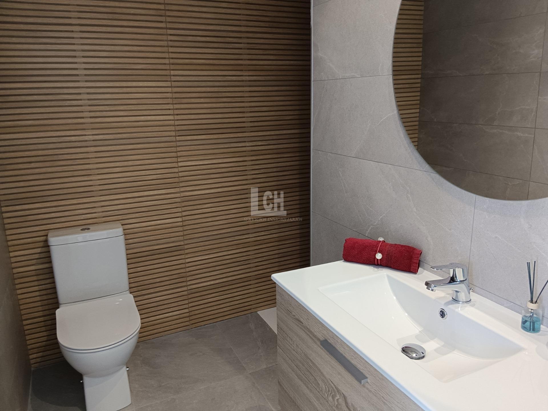 For sale of villa in San fulgencio