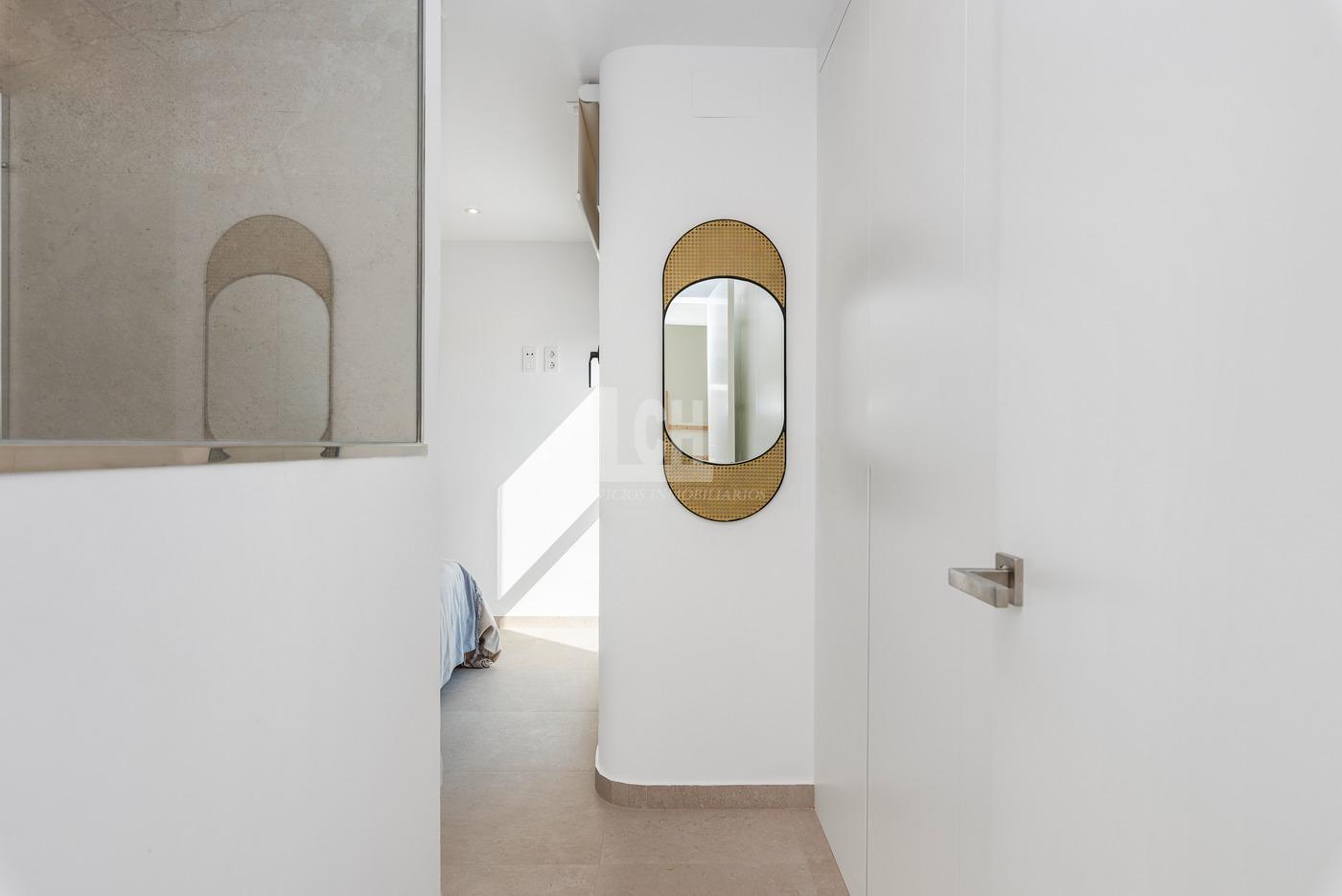 For sale of villa in Los alcázares