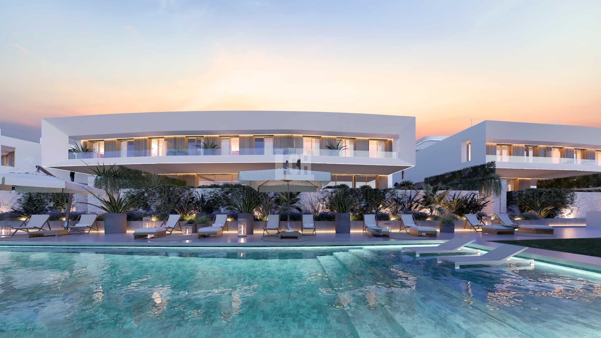 For sale of villa in Estepona