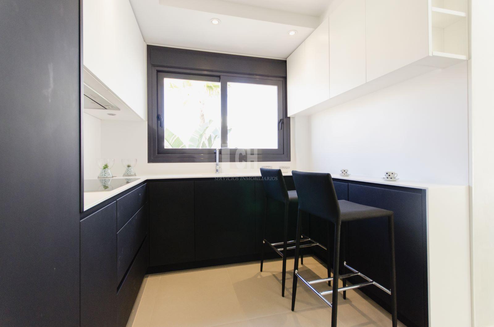 For sale of villa in Dehesa de campoamor