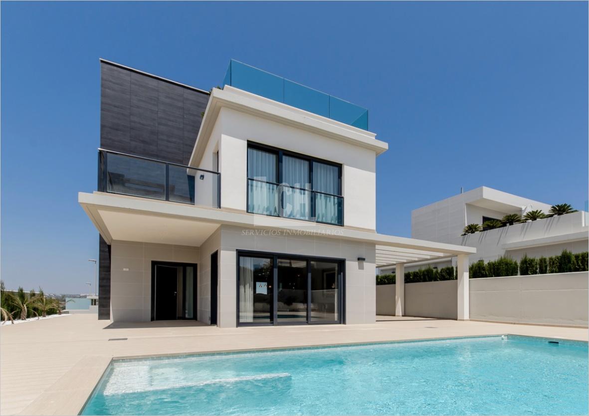 Venta de villa en Campoamor