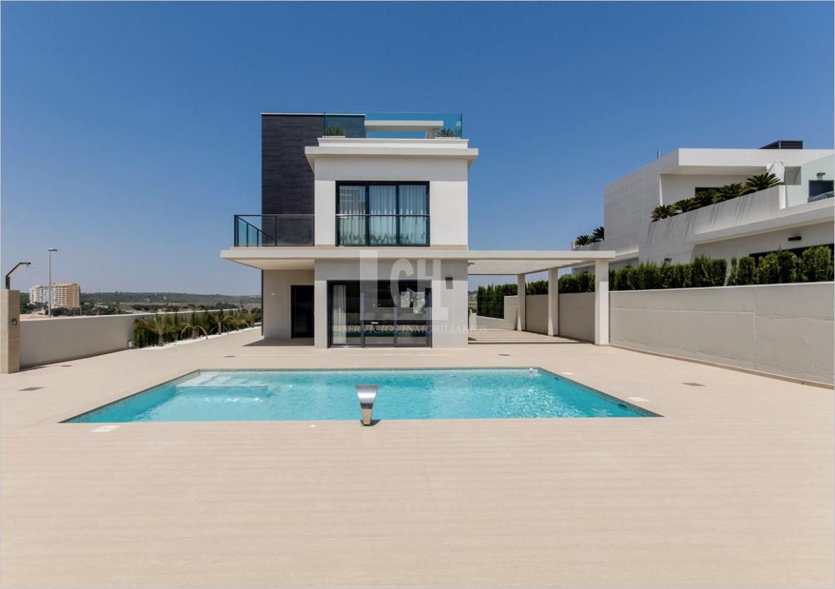 Venta de villa en Campoamor