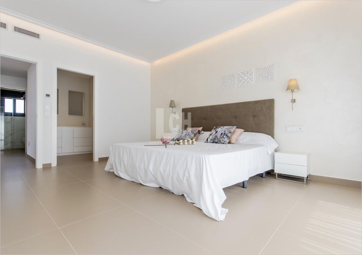 Venta de villa en Campoamor