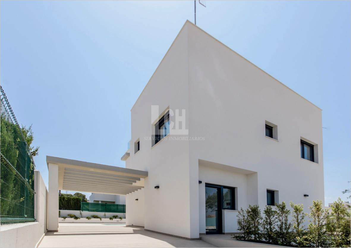 Venta de villa en Campoamor