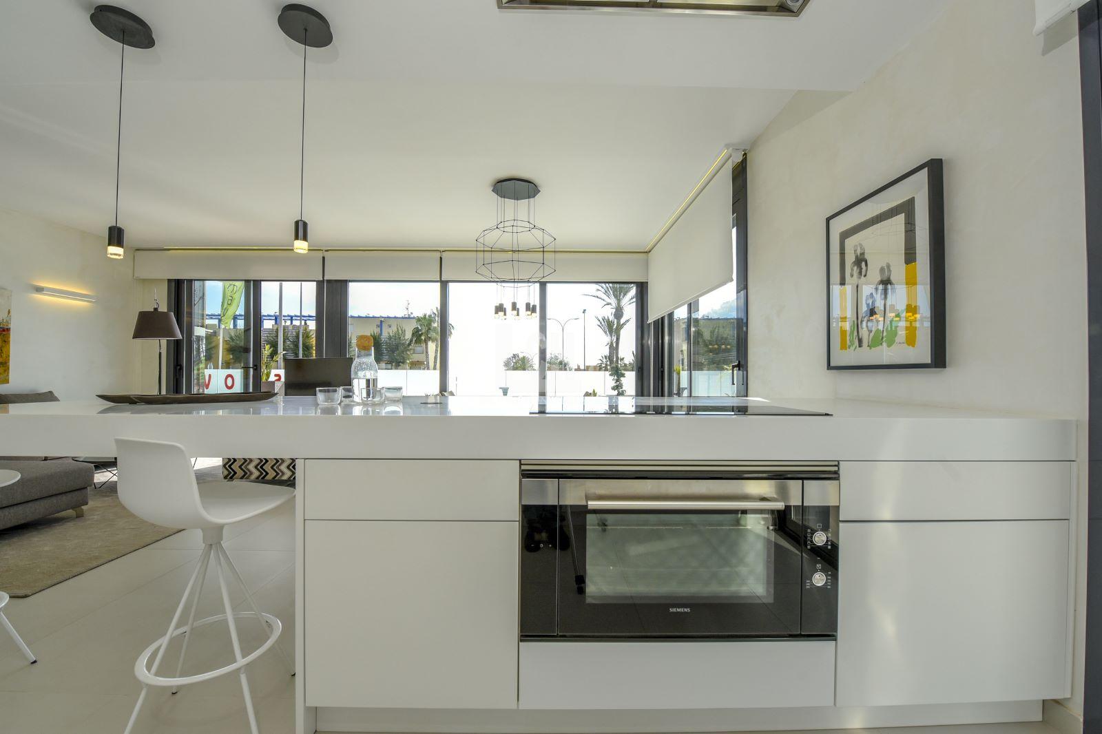 For sale of villa in Campoamor