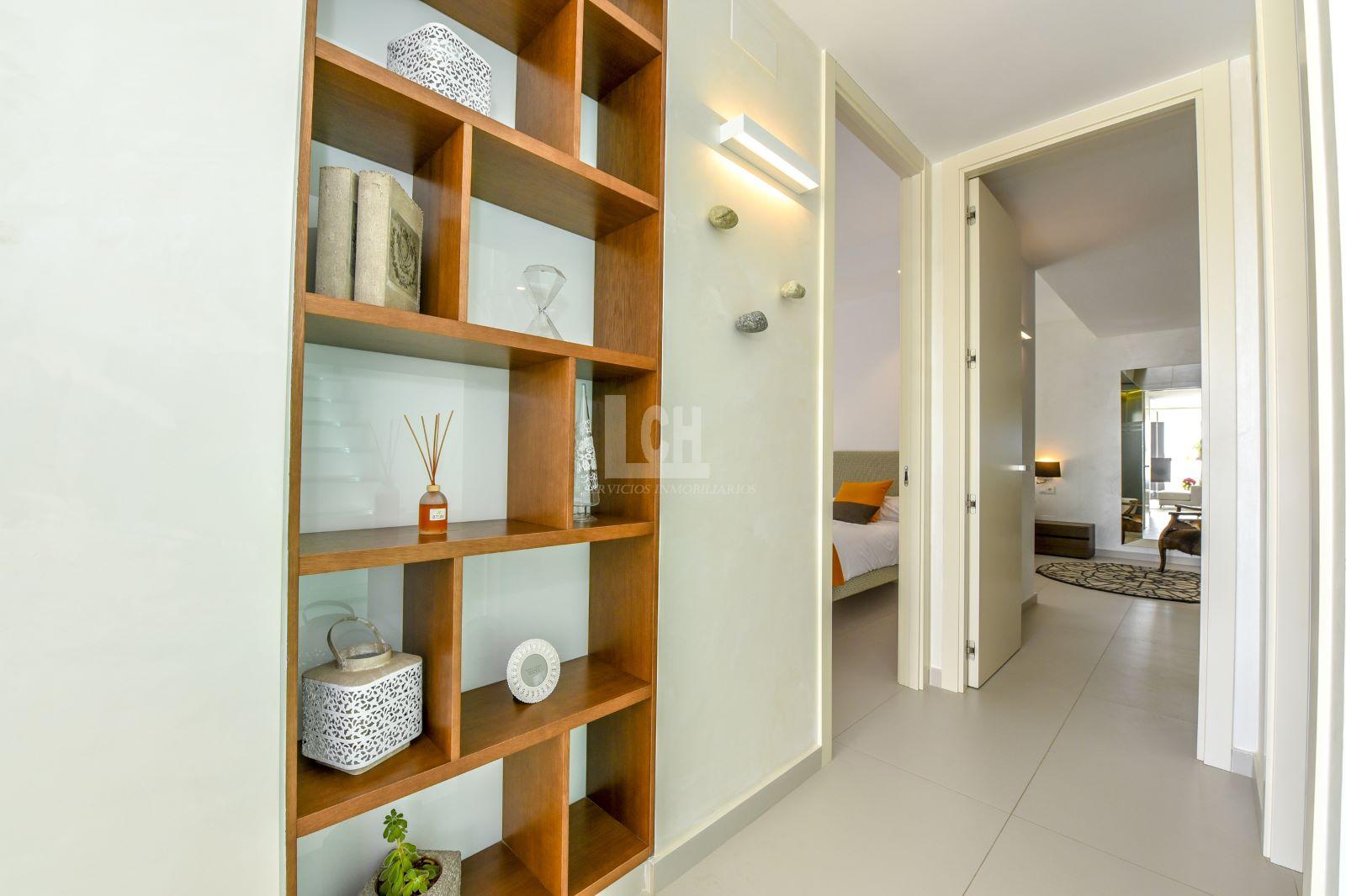 For sale of villa in Campoamor