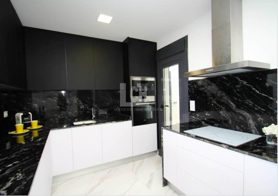 Venta de apartamento en San miguel de salinas