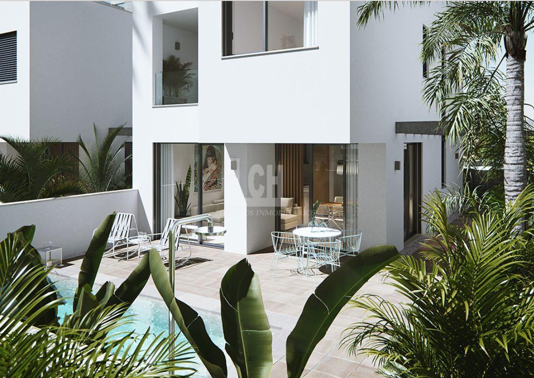 Venta de villa en Pilar de la horadada