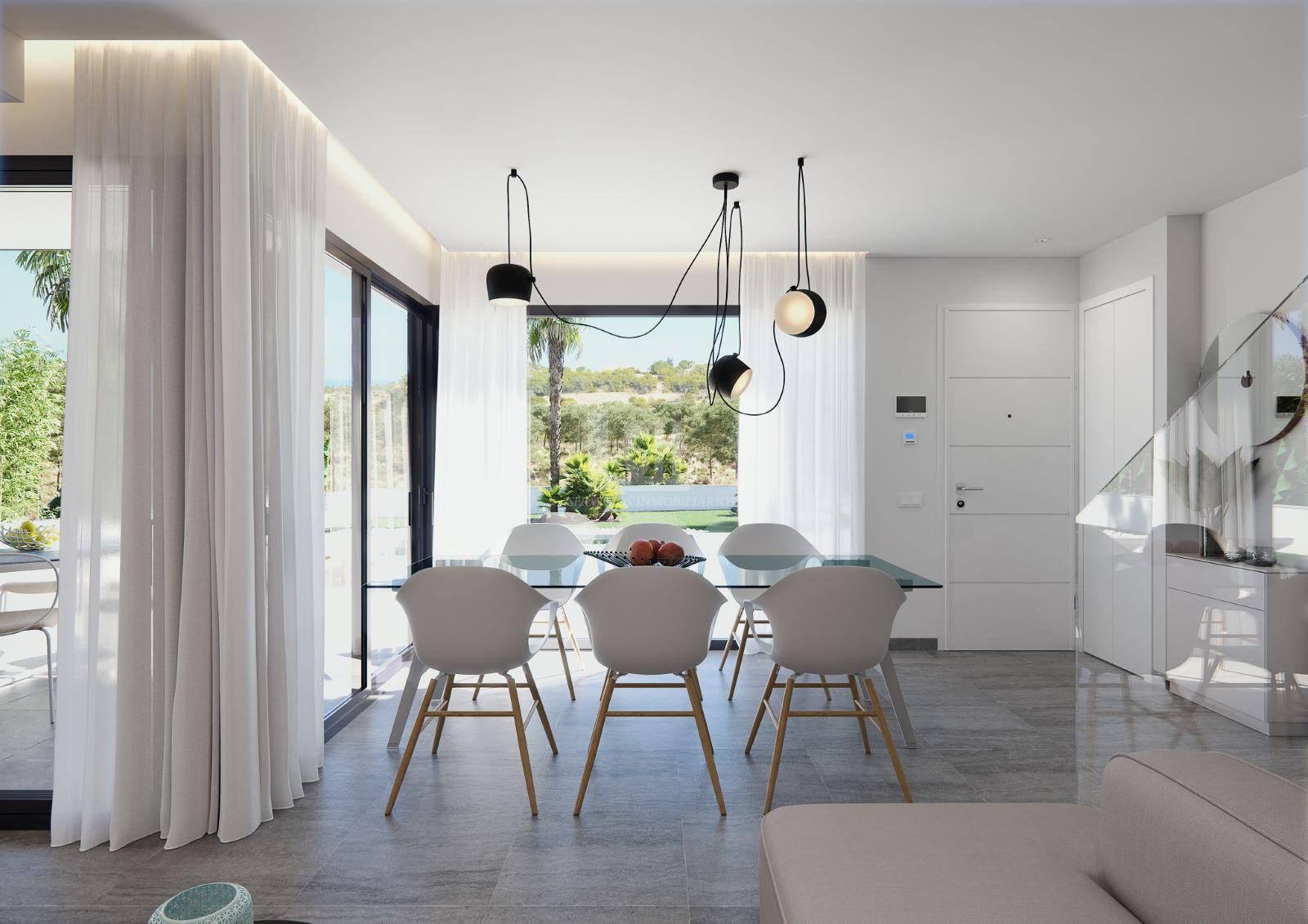 Venta de villa en San miguel de salinas