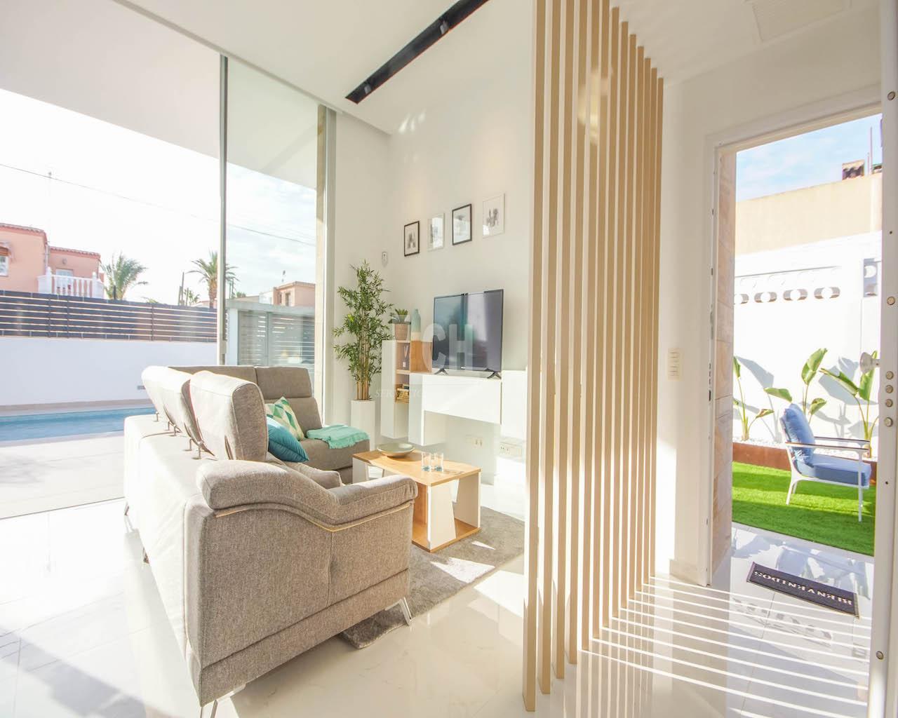 Venta de villa en Torreta florida