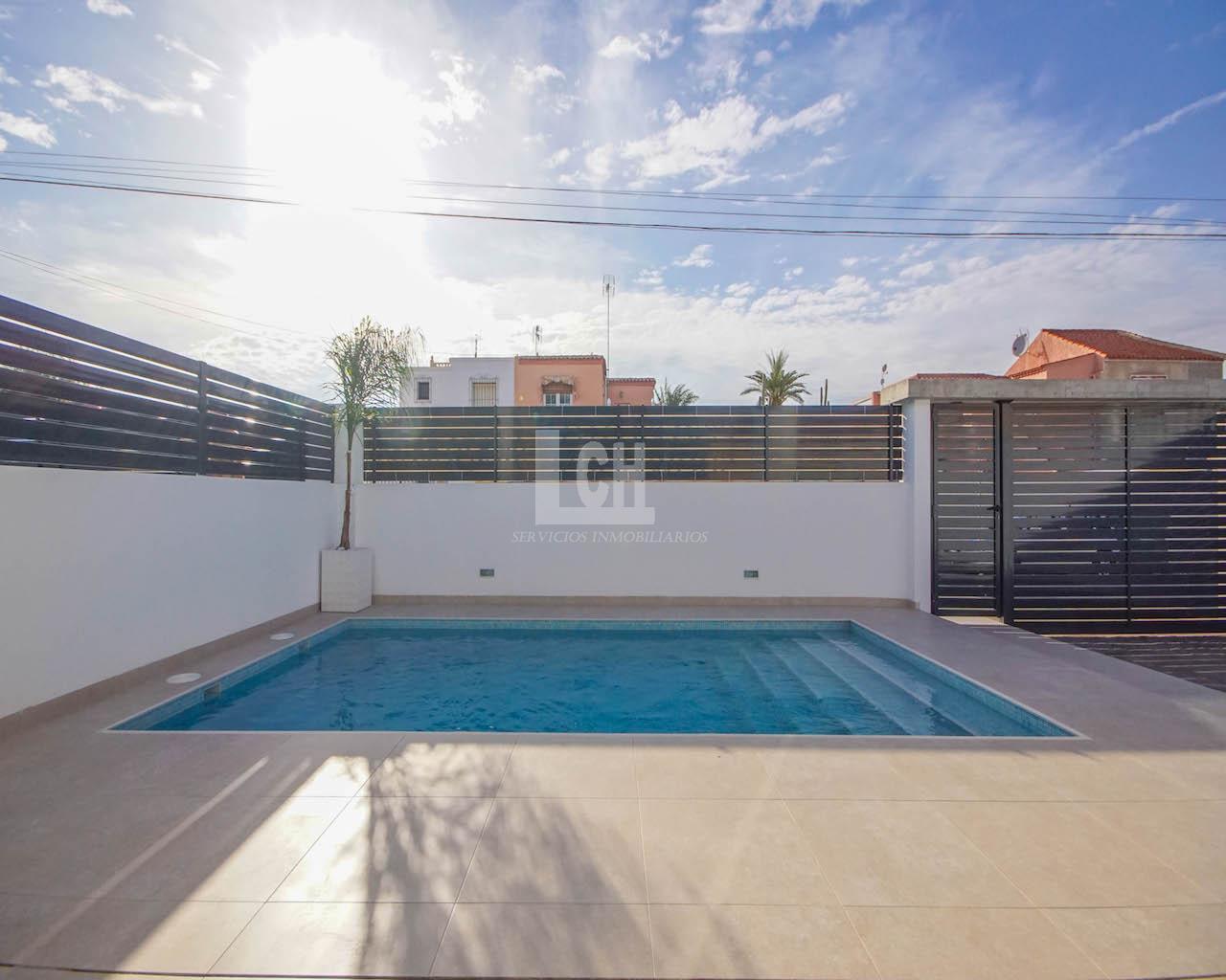 Venta de villa en Torreta florida